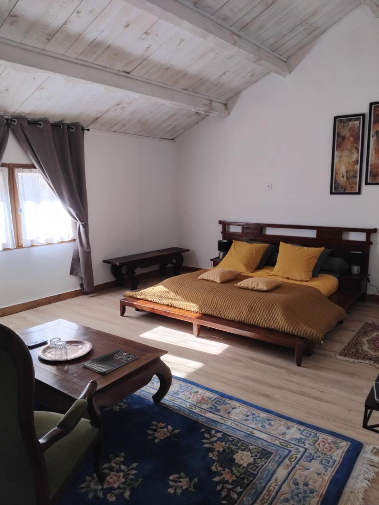 오랑주 L'Aedes B&B 외부 사진